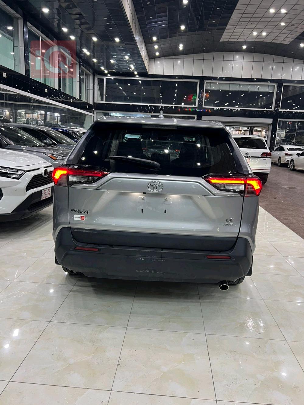 تويوتا راف 4